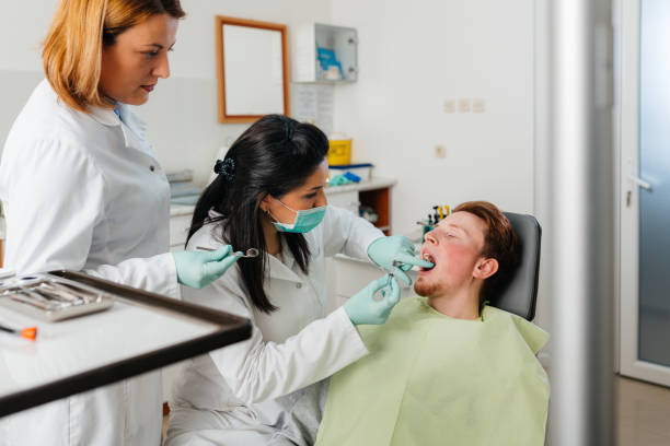 Best Tooth Infection Emergency Dentist  in Sophia, WV
